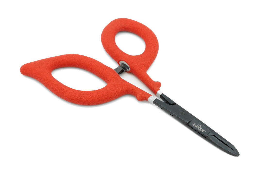 Umpqua Rivergrip Standard 6 inch Forcep with Scissors in Red non slip rubber handle profile view
